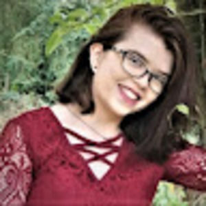 Meet your Posher, Alycea